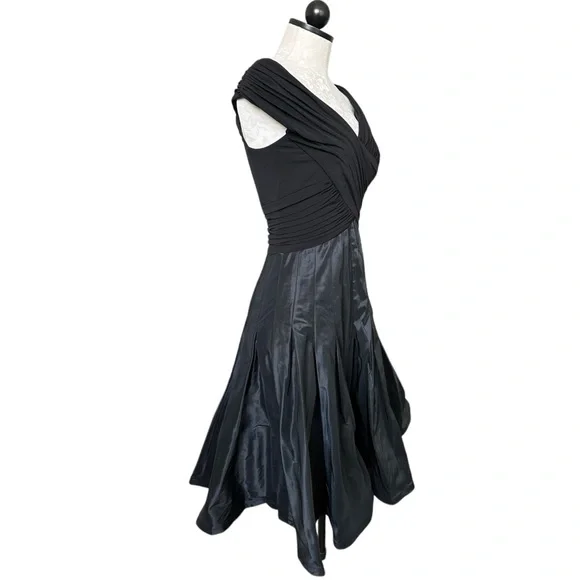 Tadashi Collection Cocktail Dress Black Fit & Flare Draped & lTrumpet Size 4 - Picture 4 of 15